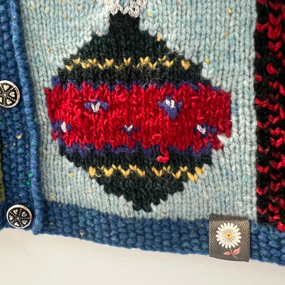 Honeybea “Bumwarmer” Knit Wrap Skirt — 99% Recycled Yarn, Festive, Size M - Picture 3 of 6